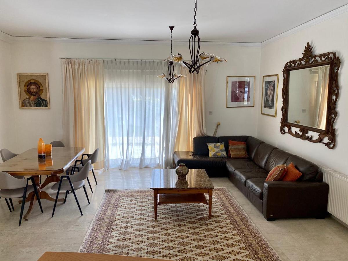 6 Bdr Villa With Tennis Court Paphos Luaran gambar