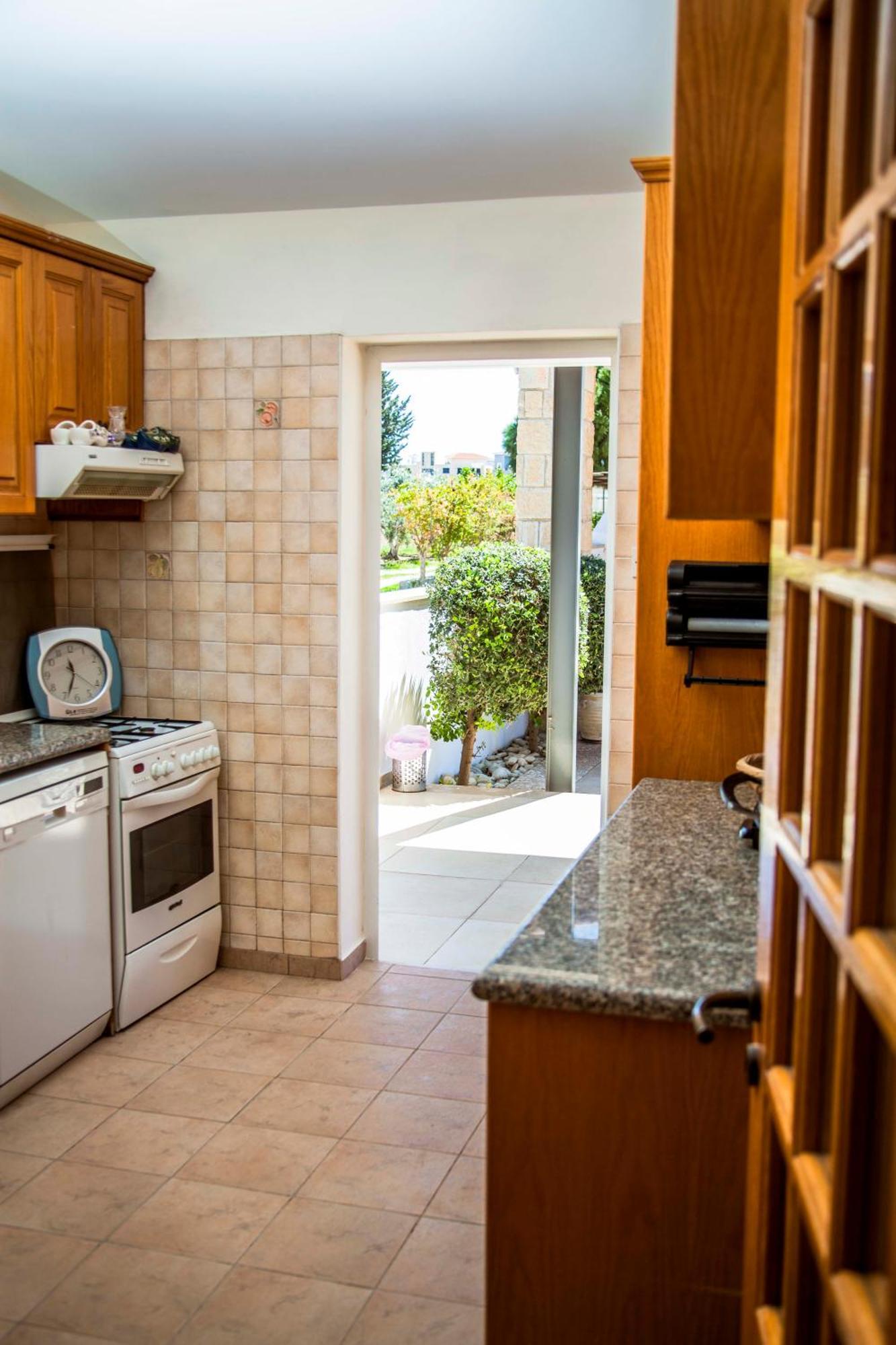 6 Bdr Villa With Tennis Court Paphos Luaran gambar