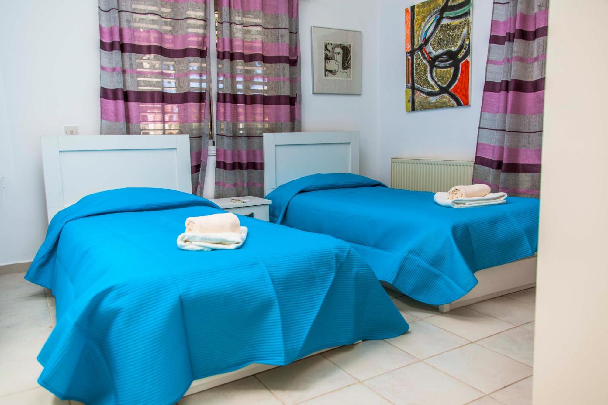 6 Bdr Villa With Tennis Court Paphos Luaran gambar